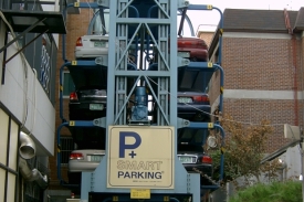 Moderne Parkplätze